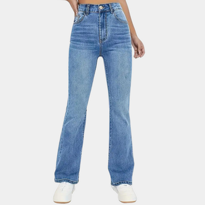 Stylish chic wide-leg jeans for women